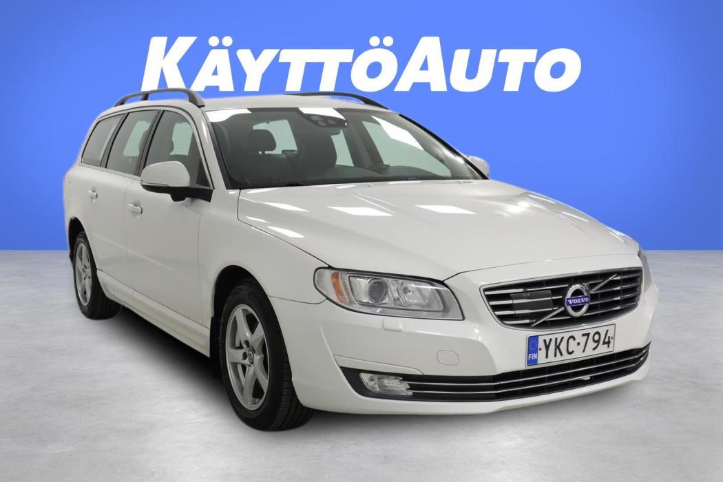 VOLVO V70 2015