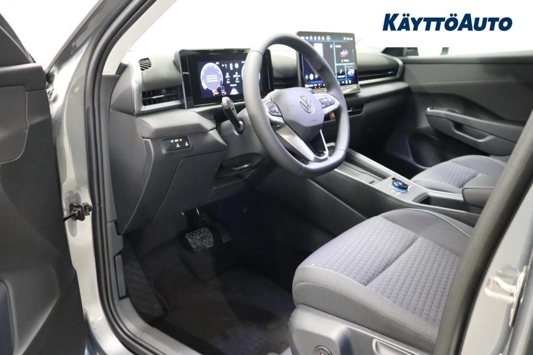 VOLKSWAGEN T-Roc 2026