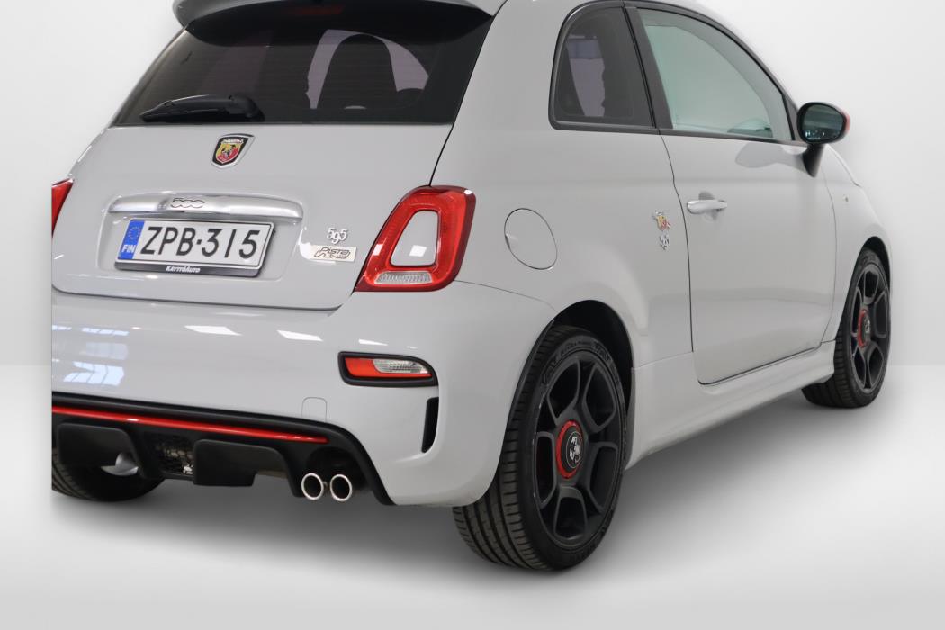 Fiat Abarth 500 2021