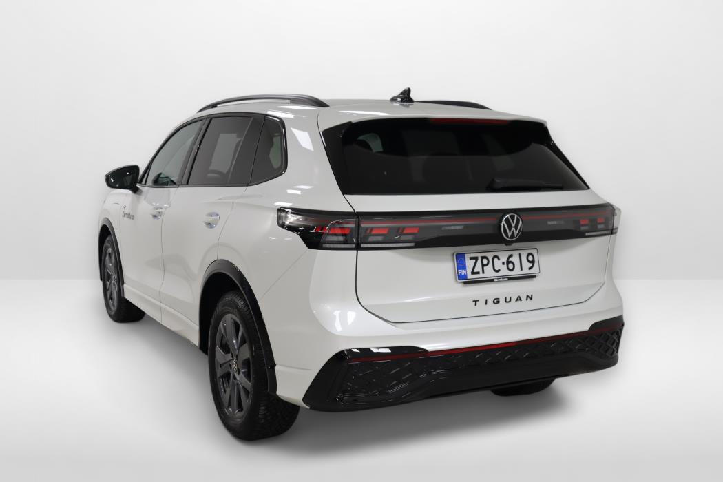 VOLKSWAGEN Tiguan 2025