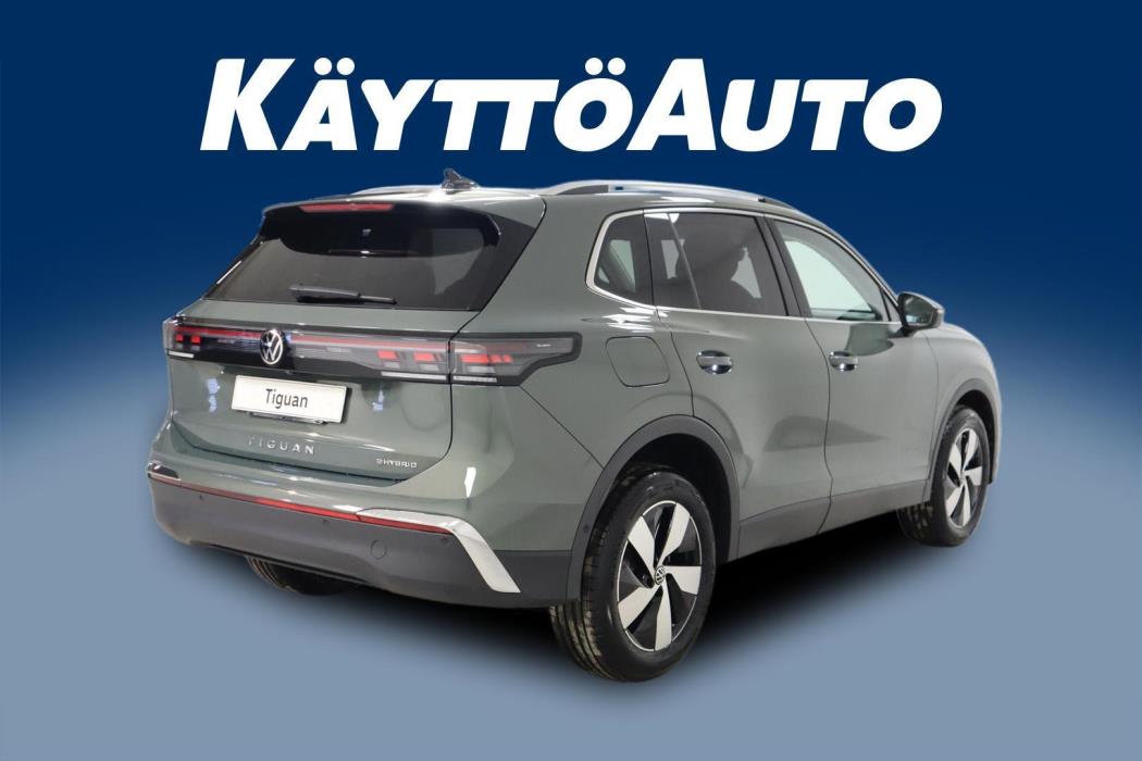 VOLKSWAGEN Tiguan 2026