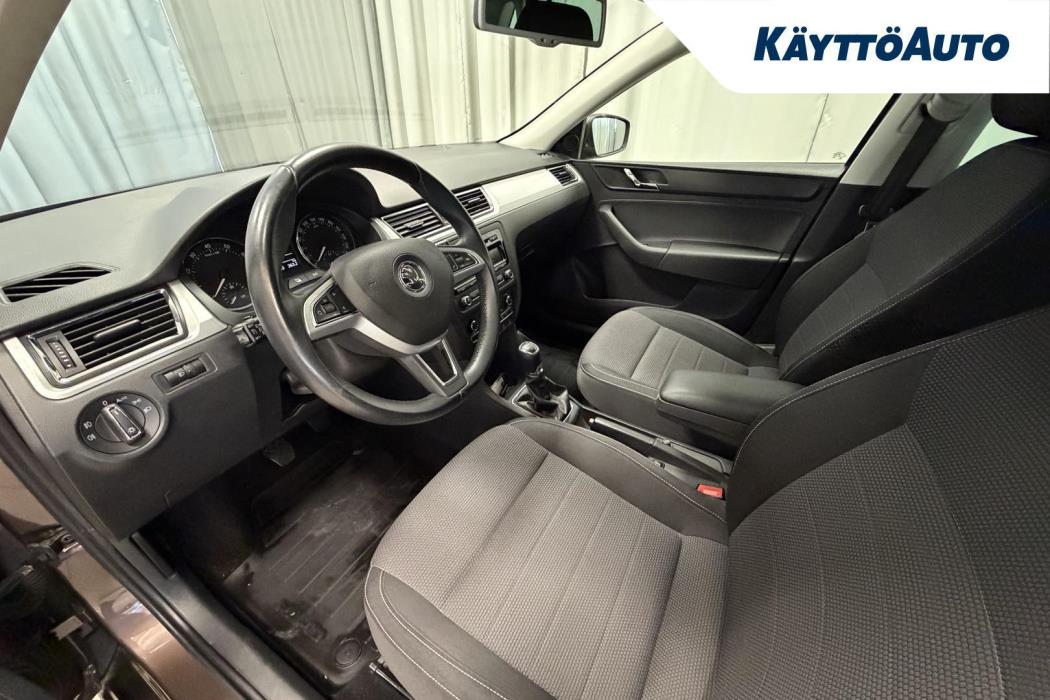 SKODA Rapid 2015