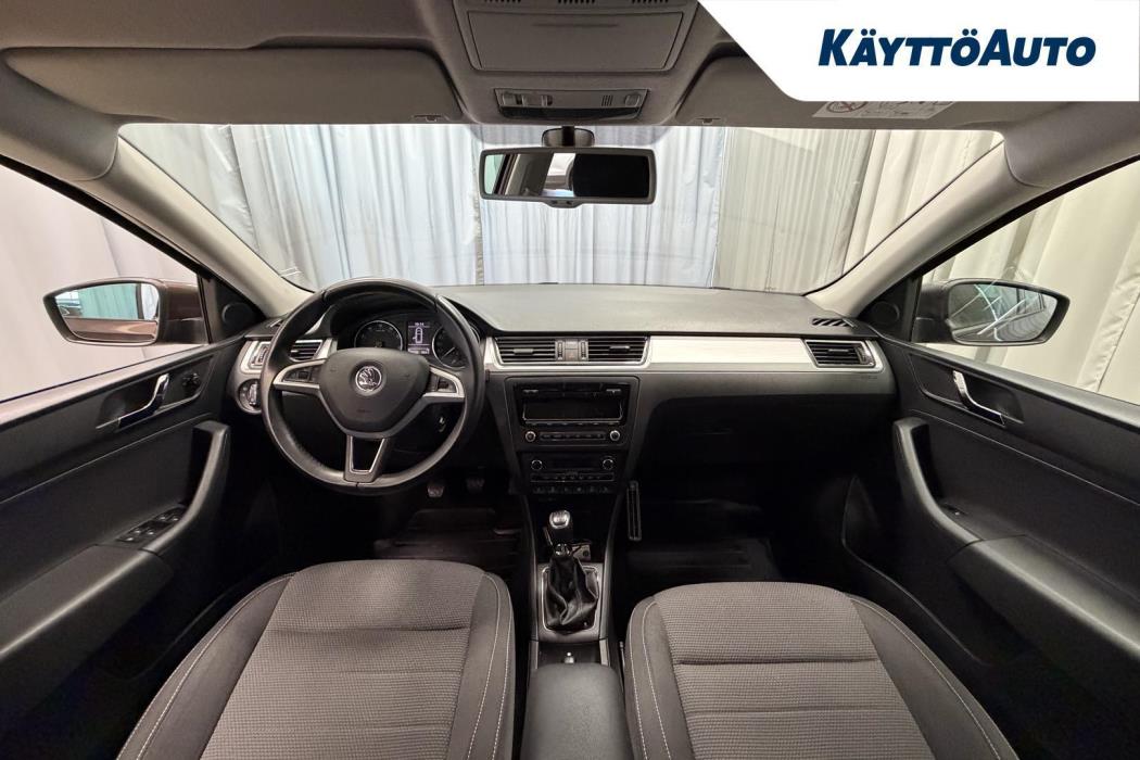 SKODA Rapid 2015