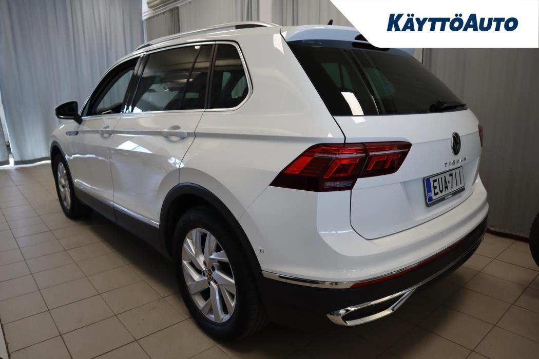 VOLKSWAGEN Tiguan 2022