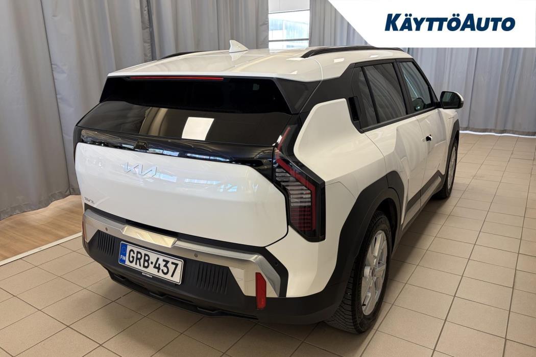 KIA EV3 2025