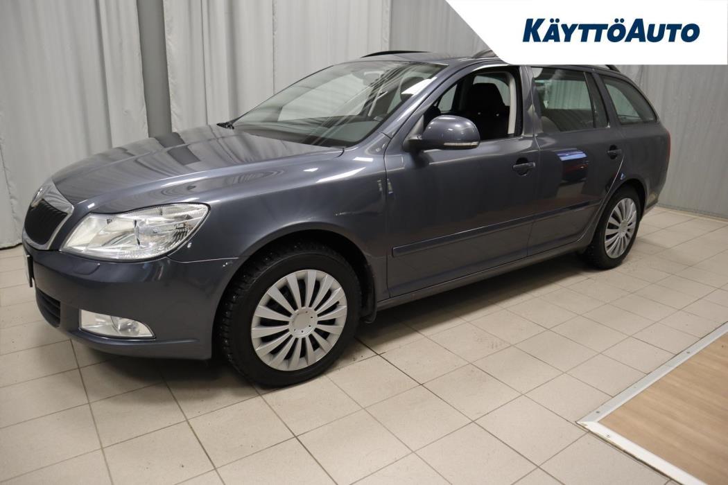 SKODA Octavia 2012