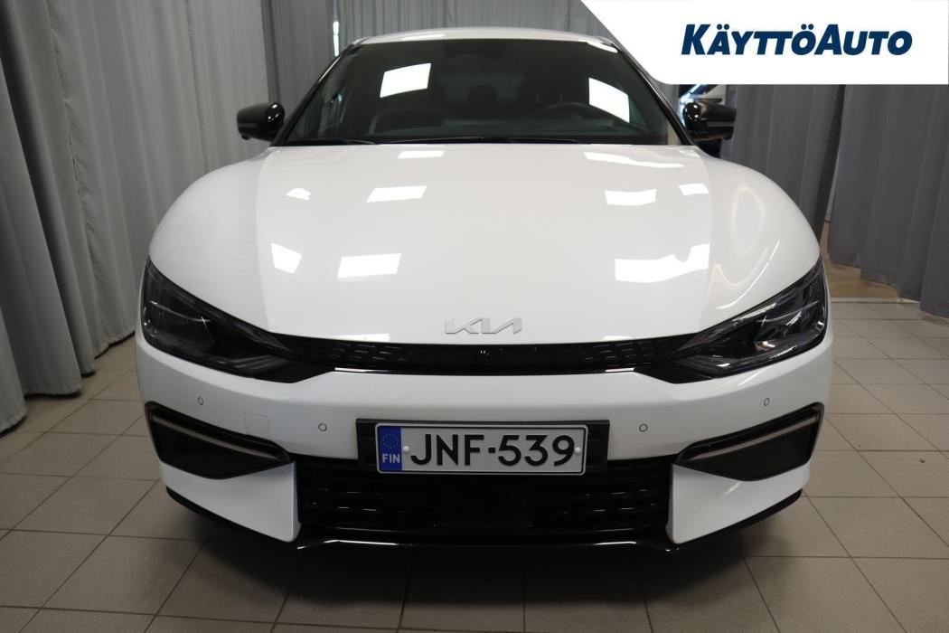 KIA EV6 2024