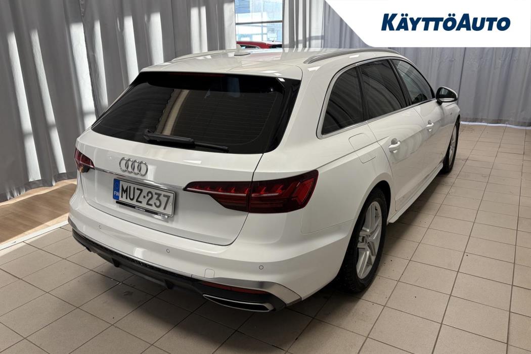 AUDI A4 2020