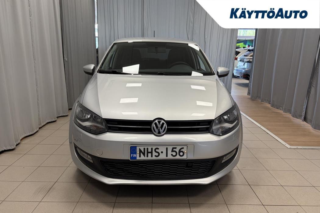 VOLKSWAGEN Polo 2010