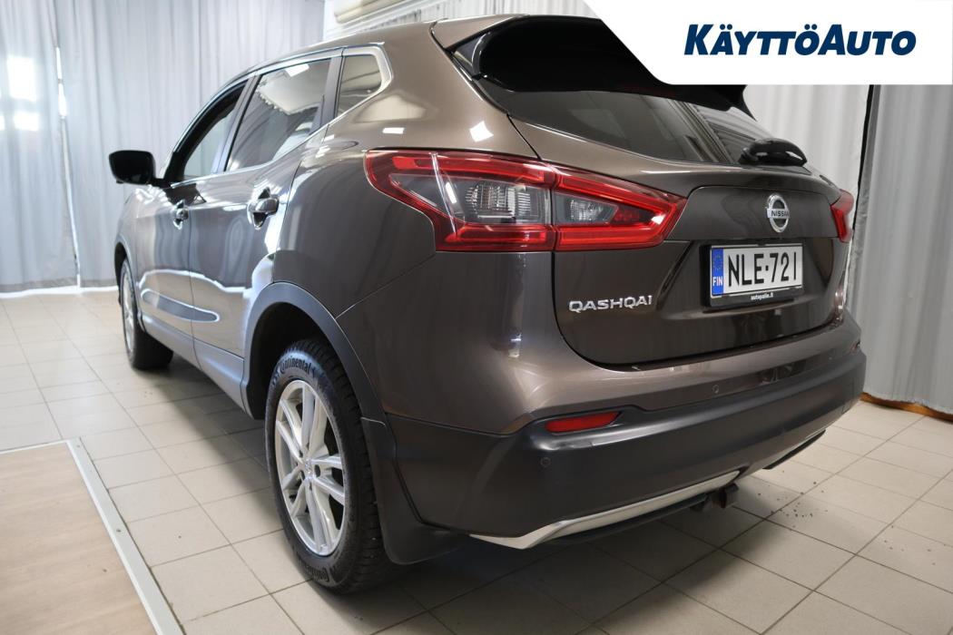 NISSAN Qashqai 2018