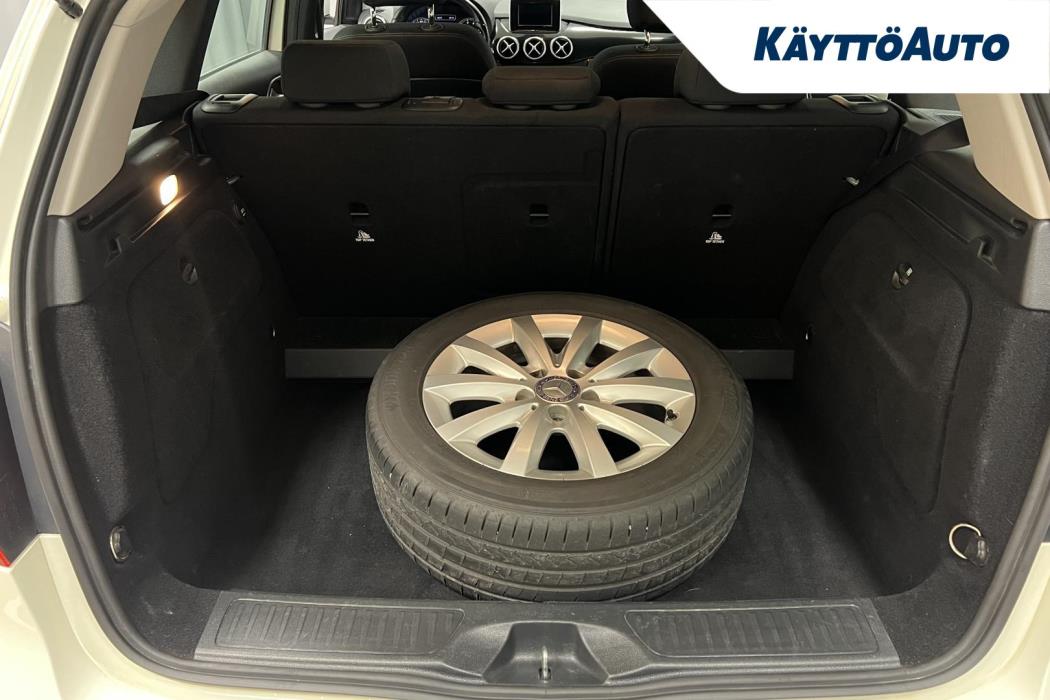 MERCEDES-BENZ B 2014