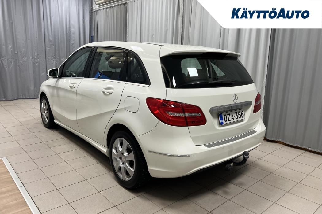 MERCEDES-BENZ B 2014