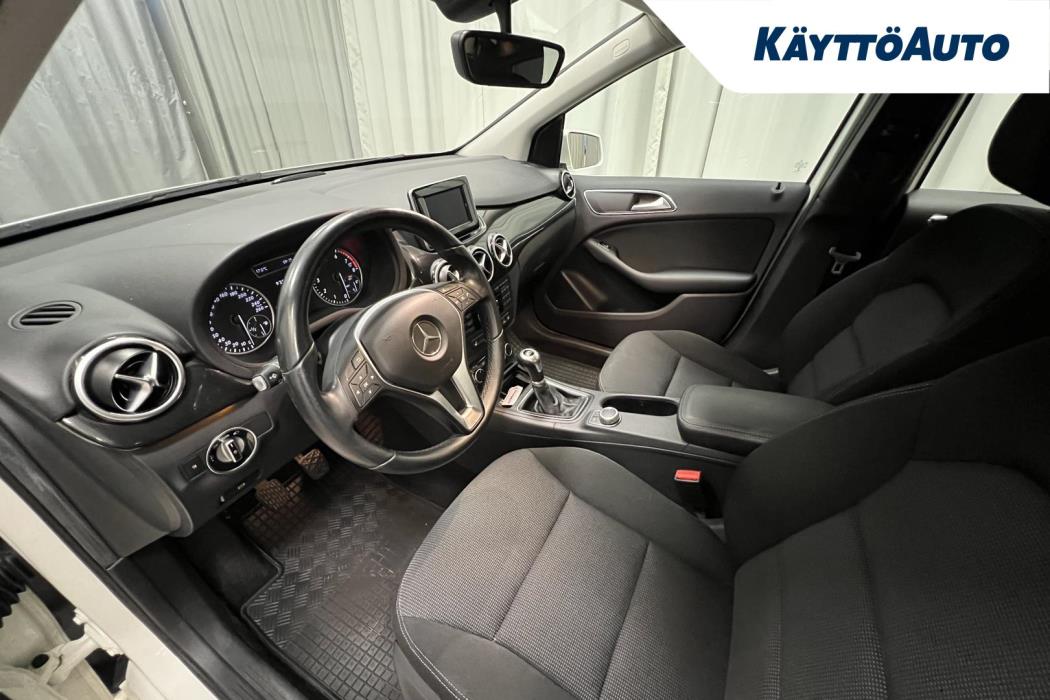 MERCEDES-BENZ B 2014