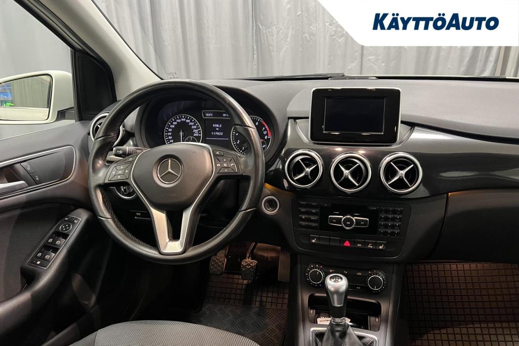MERCEDES-BENZ B 2014