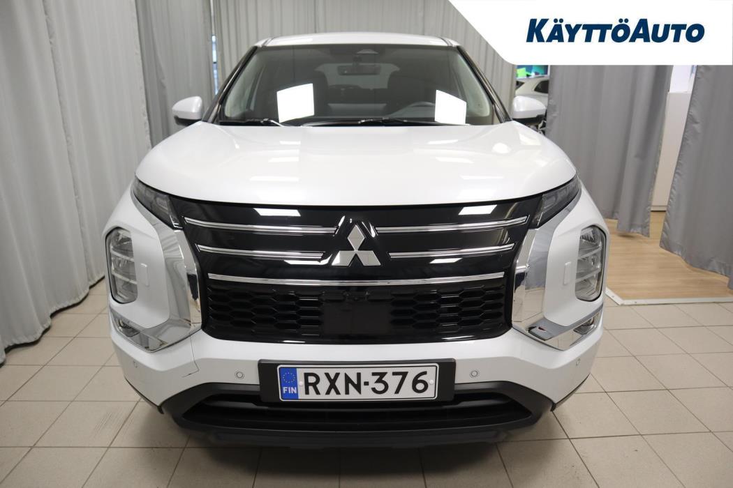 MITSUBISHI Outlander 2025