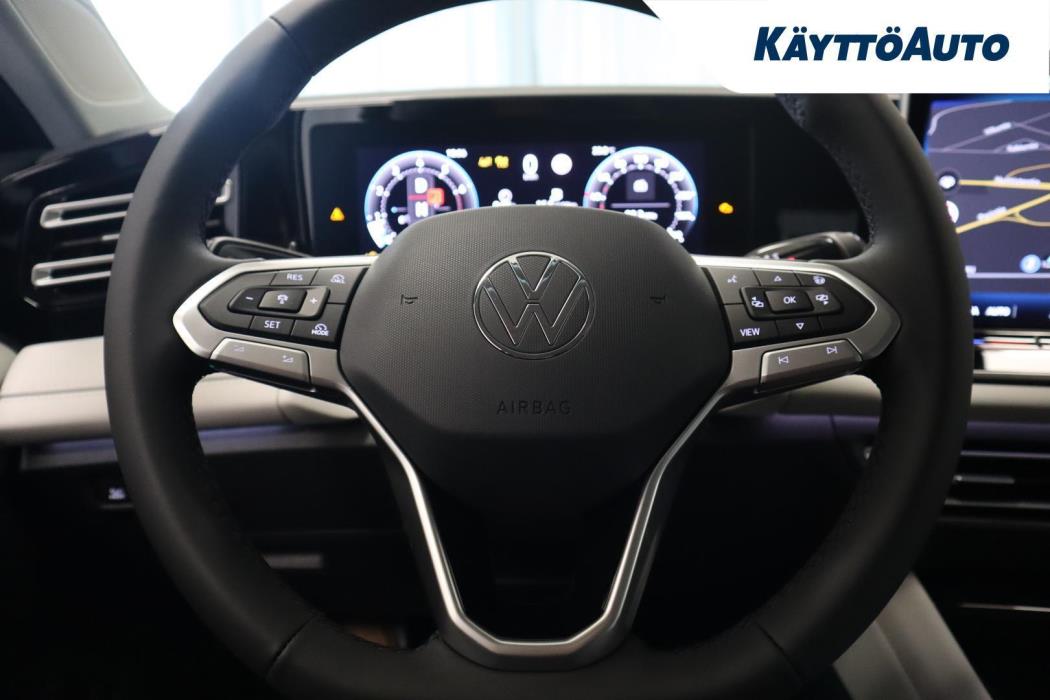 VOLKSWAGEN Tiguan 2026