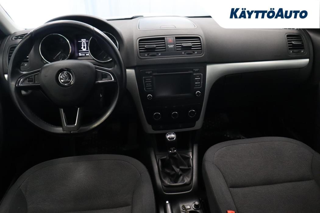 SKODA Yeti 2015