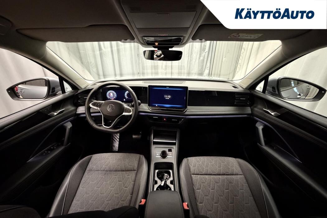 VOLKSWAGEN Tiguan 2025