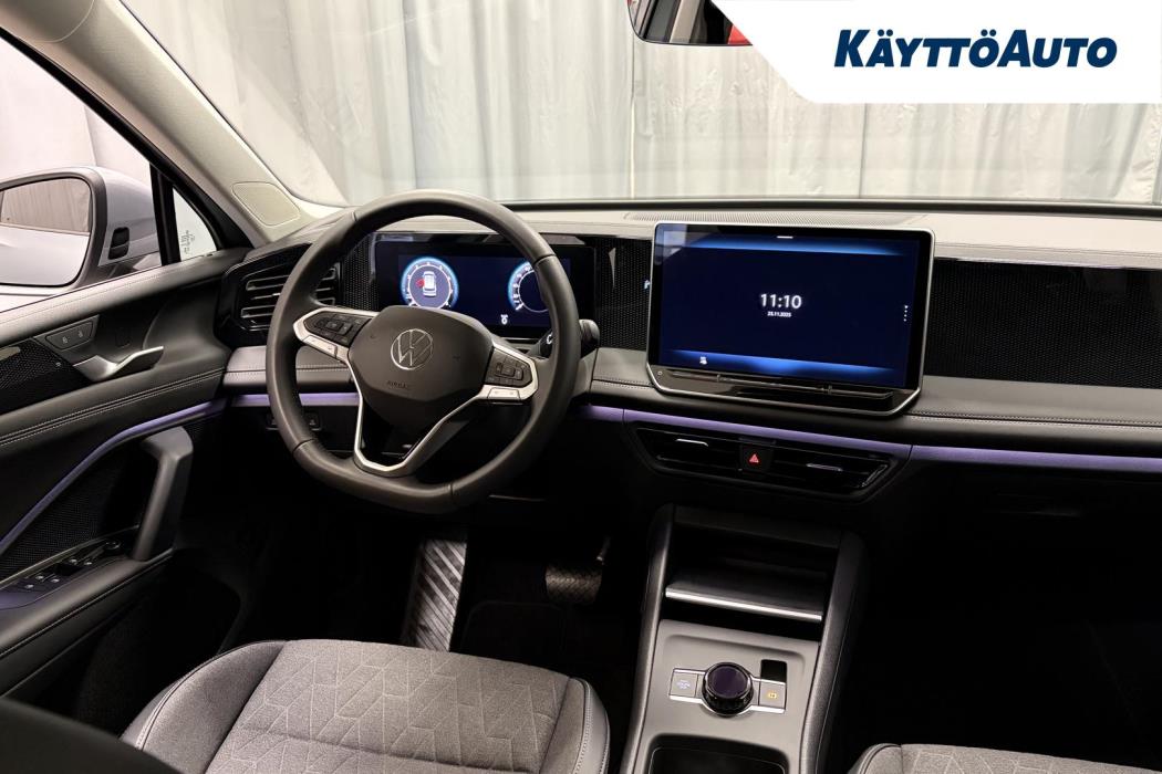 VOLKSWAGEN Tiguan 2025