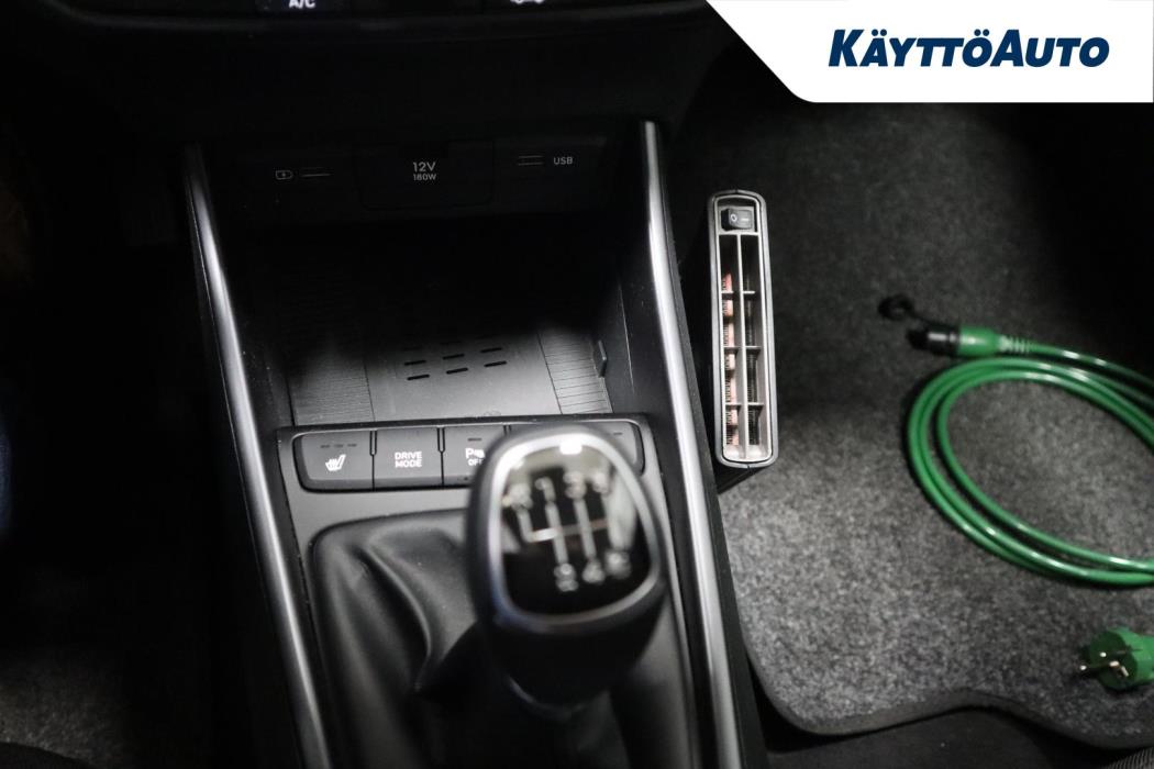 HYUNDAI i20 Hatchback 2021