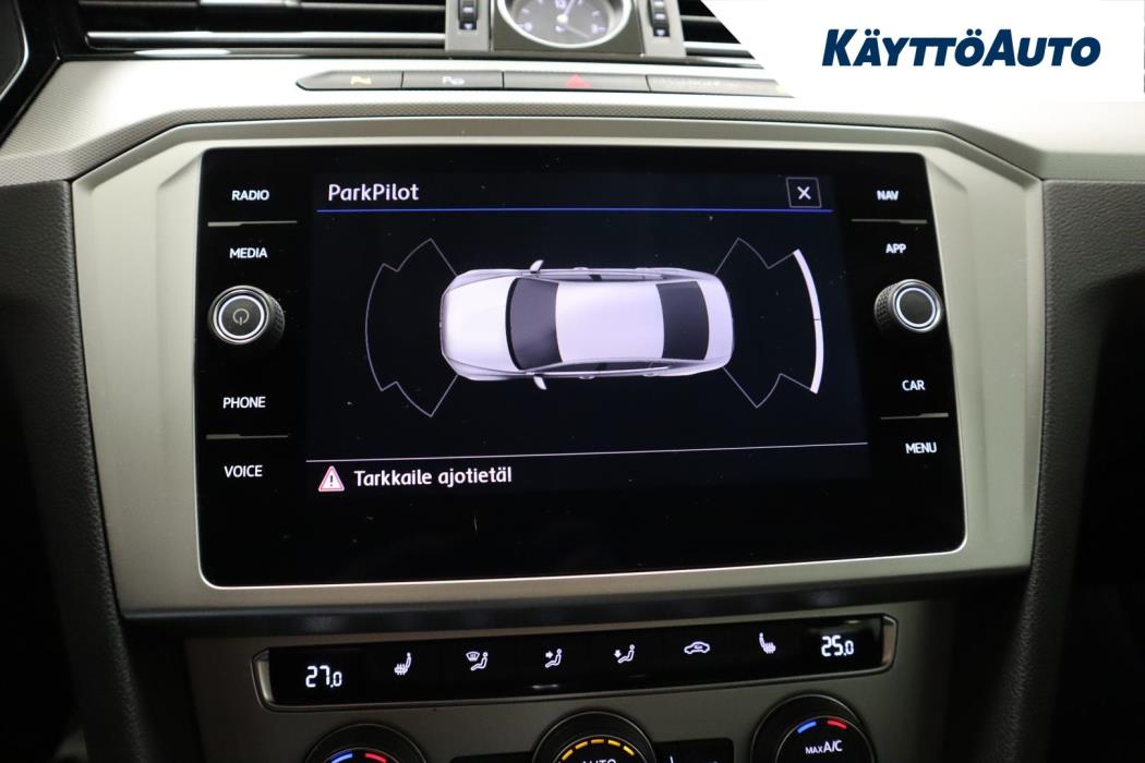 VOLKSWAGEN Passat 2019