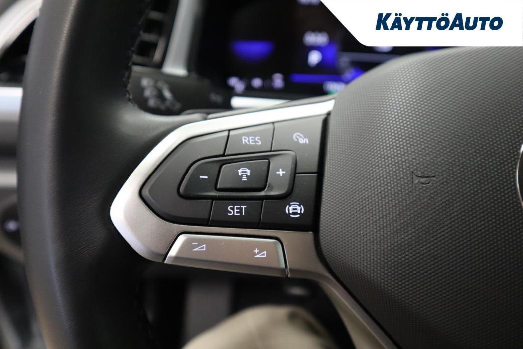 VOLKSWAGEN T-Roc 2024