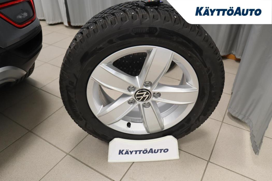 VOLKSWAGEN T-Roc 2024