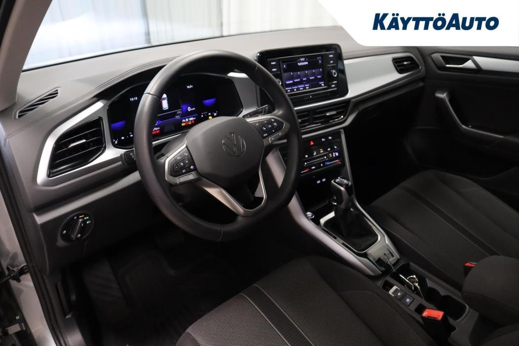 VOLKSWAGEN T-Roc 2024