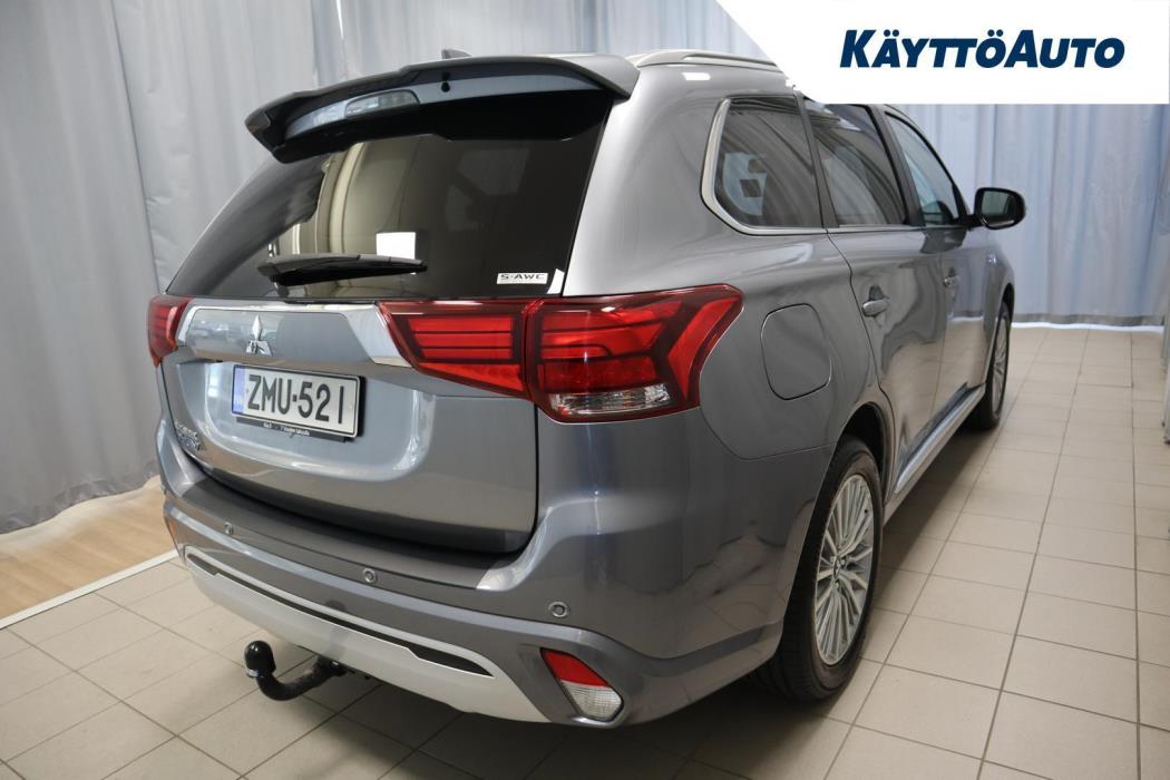 MITSUBISHI Outlander PHEV 2021