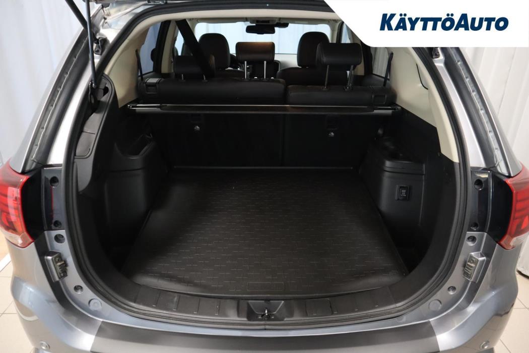 MITSUBISHI Outlander PHEV 2021
