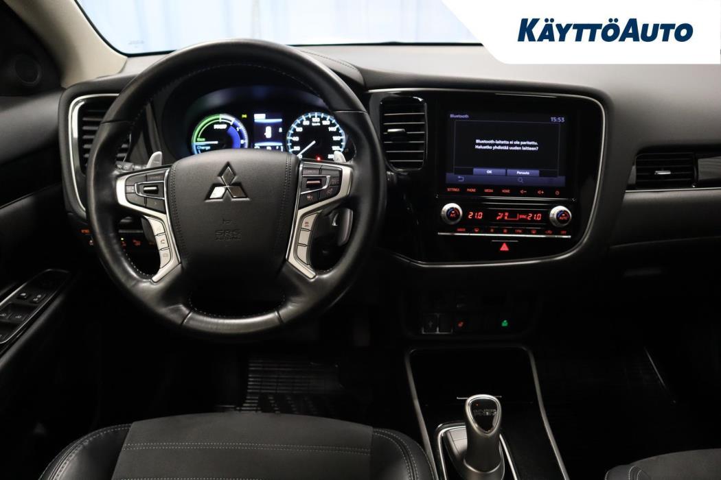 MITSUBISHI Outlander PHEV 2021