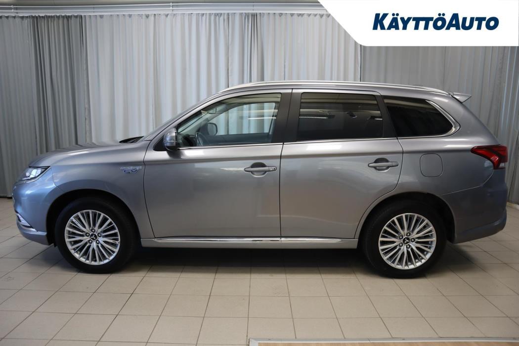 MITSUBISHI Outlander PHEV 2021