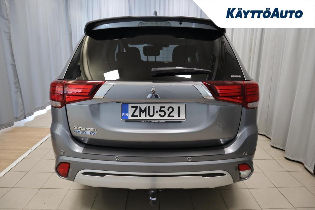 MITSUBISHI Outlander PHEV 2021