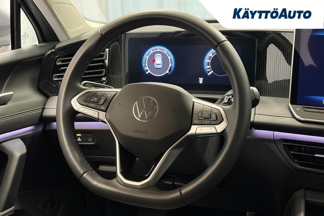 VOLKSWAGEN Tiguan 2025