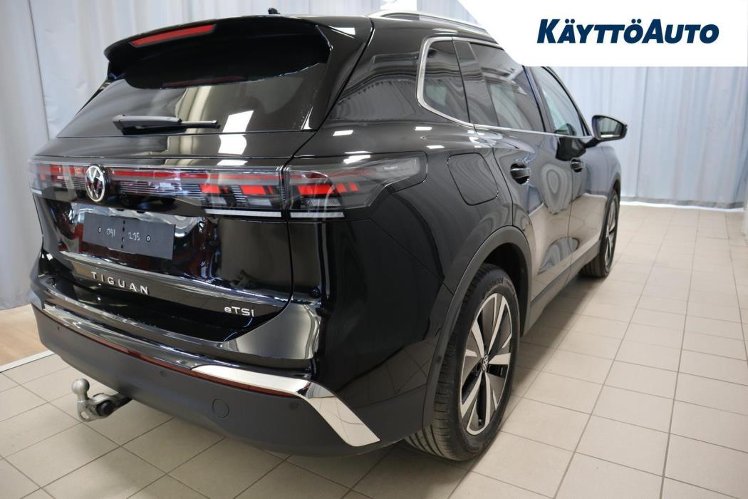 VOLKSWAGEN Tiguan 2026