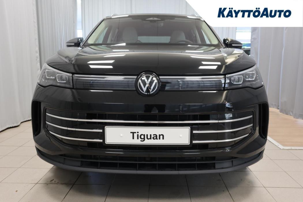 VOLKSWAGEN Tiguan 2026