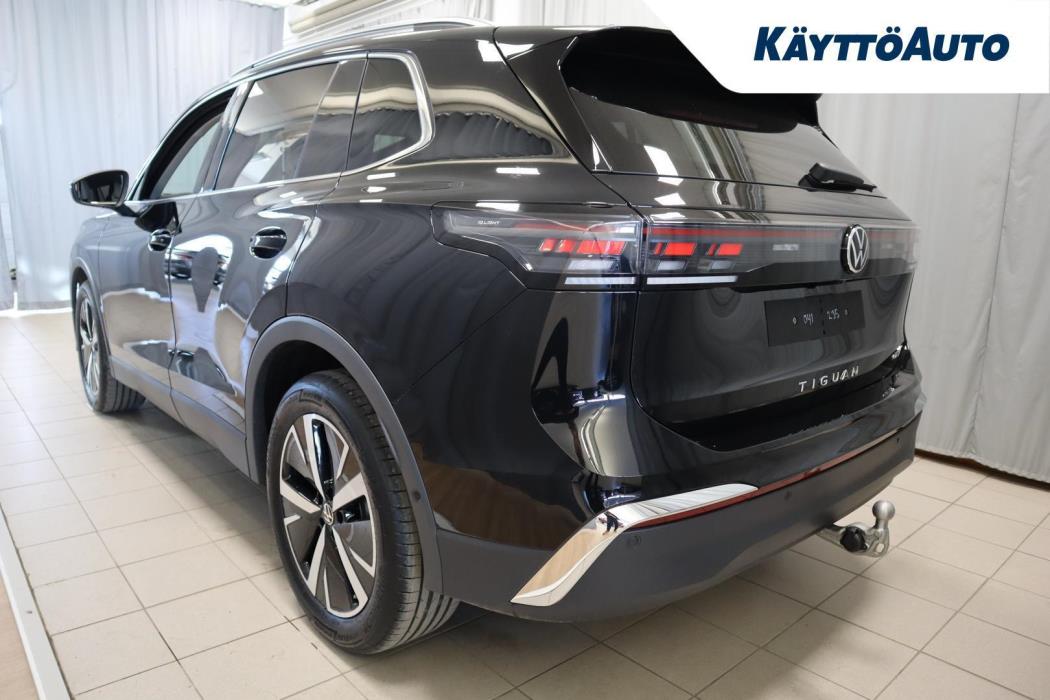 VOLKSWAGEN Tiguan 2026