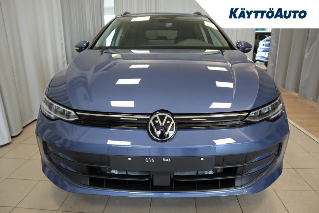 VOLKSWAGEN Golf 2026
