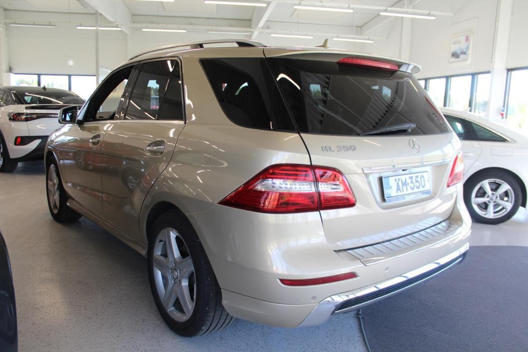 MERCEDES-BENZ ML 2012