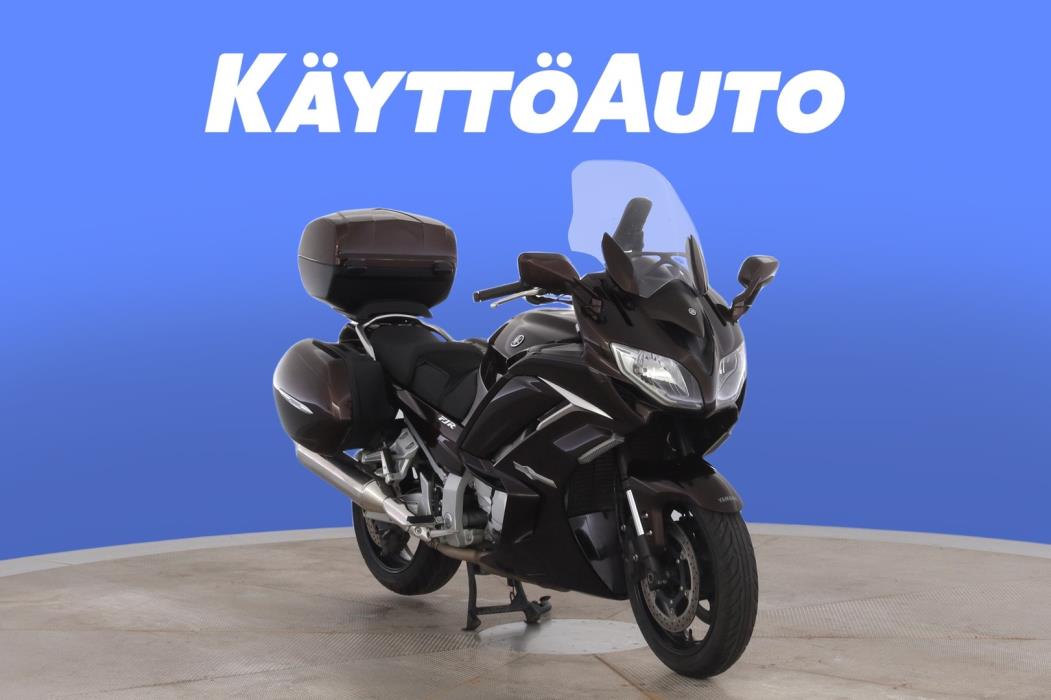 YAMAHA FJR 2015