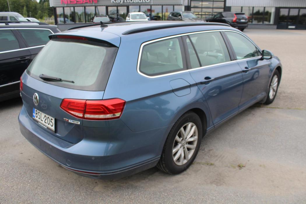 VOLKSWAGEN Passat 2015