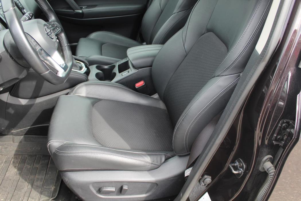 NISSAN Qashqai 2019