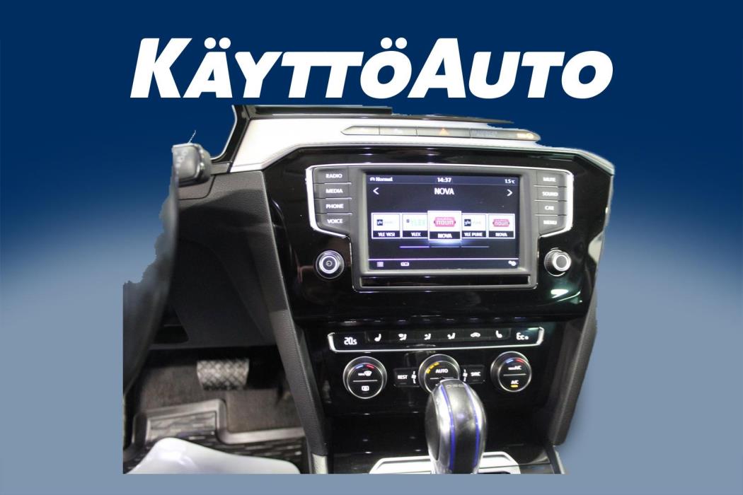 VOLKSWAGEN Passat Variant 2017