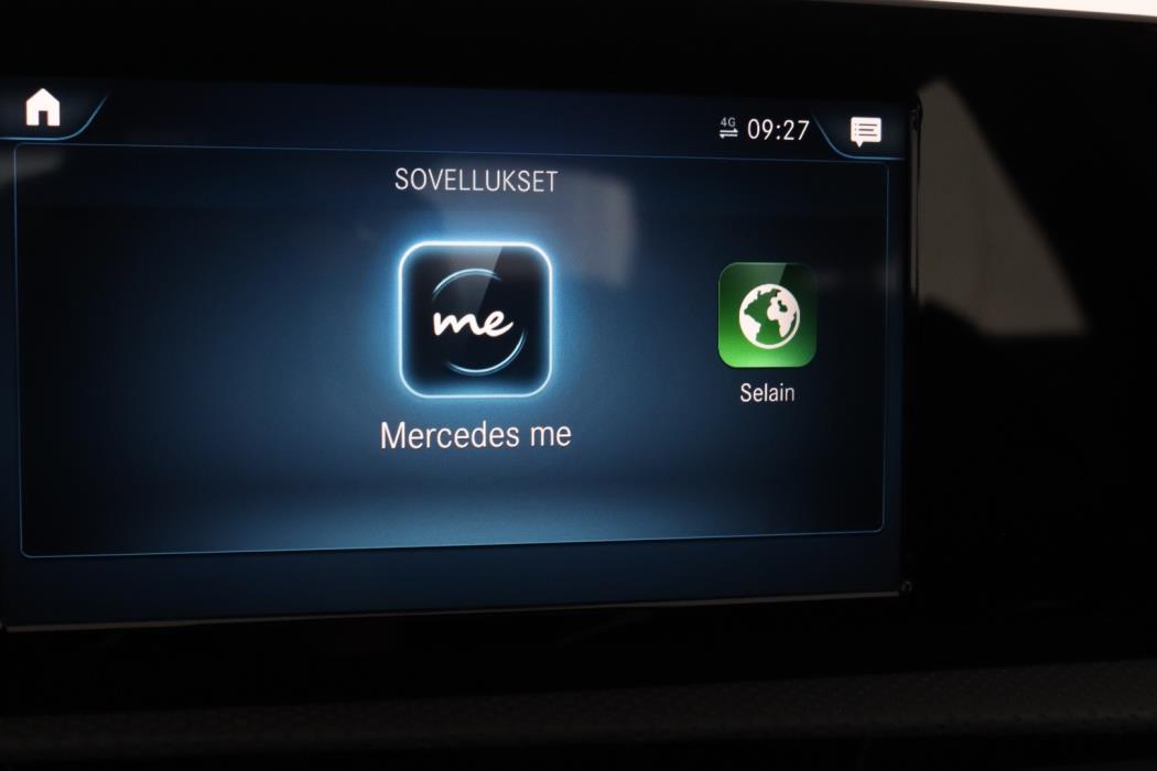 MERCEDES-BENZ A 2020