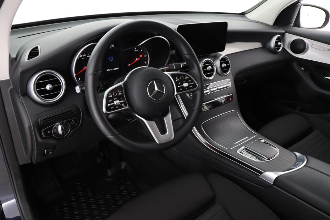 MERCEDES-BENZ GLC 2022