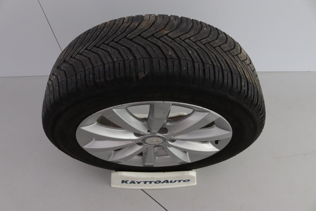 MERCEDES-BENZ A 2014