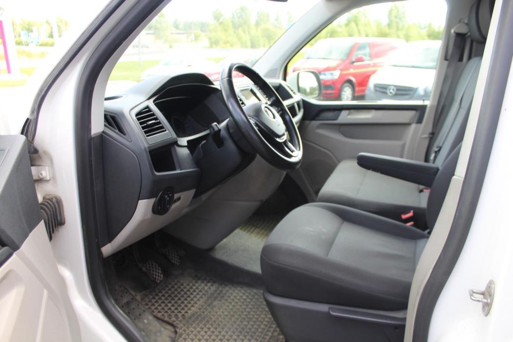 VOLKSWAGEN Transporter 2018