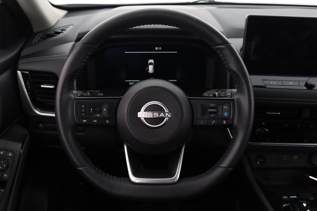 NISSAN X-Trail 2025