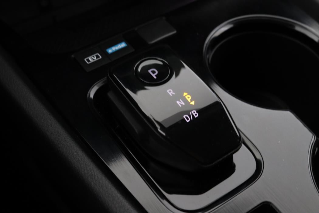 NISSAN X-Trail 2025