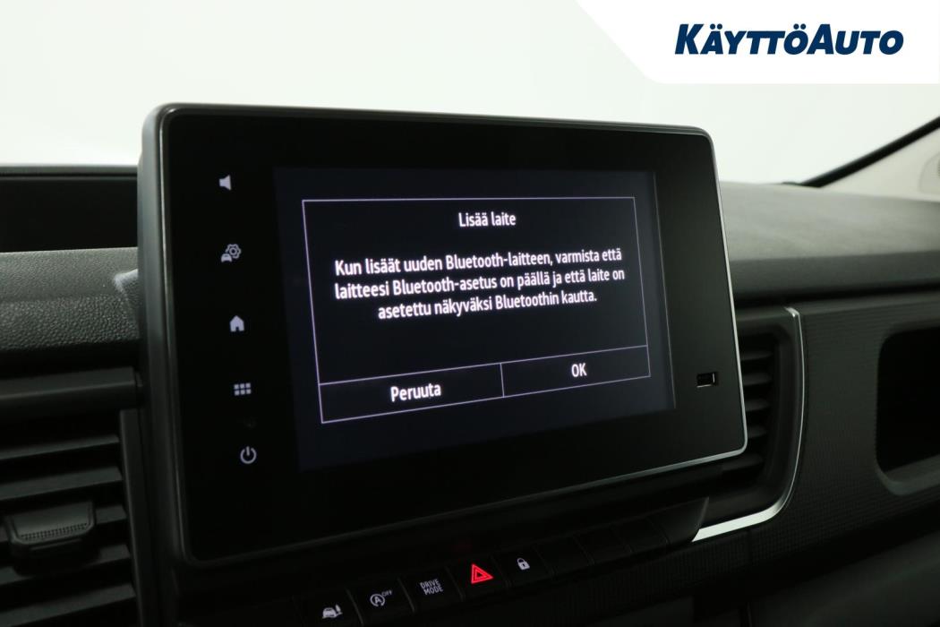 NISSAN Primastar 2023